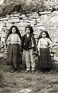 Photograph of Lucia, Francisco and Jacinta